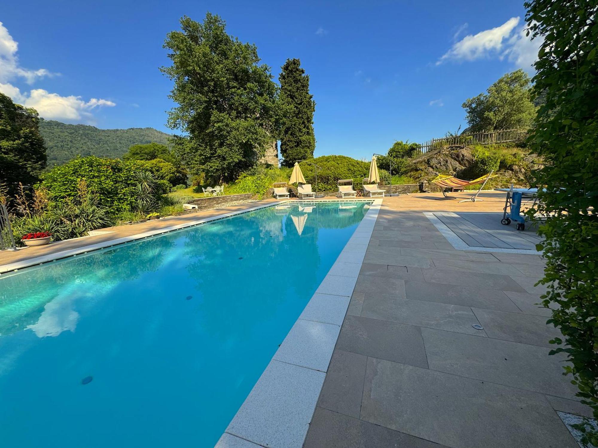 The Comfortable House With Big Pool In The Center Of Mergozzo Exteriér fotografie