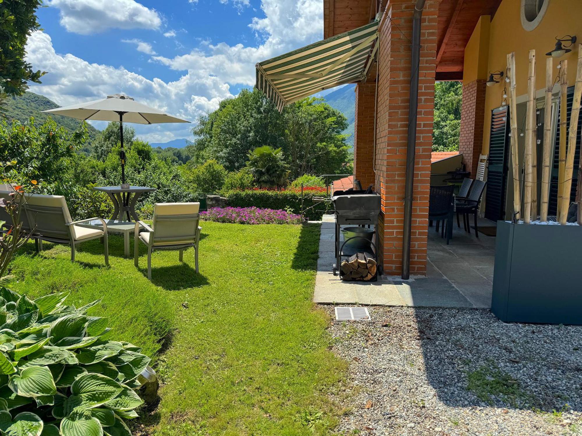 The Comfortable House With Big Pool In The Center Of Mergozzo Exteriér fotografie