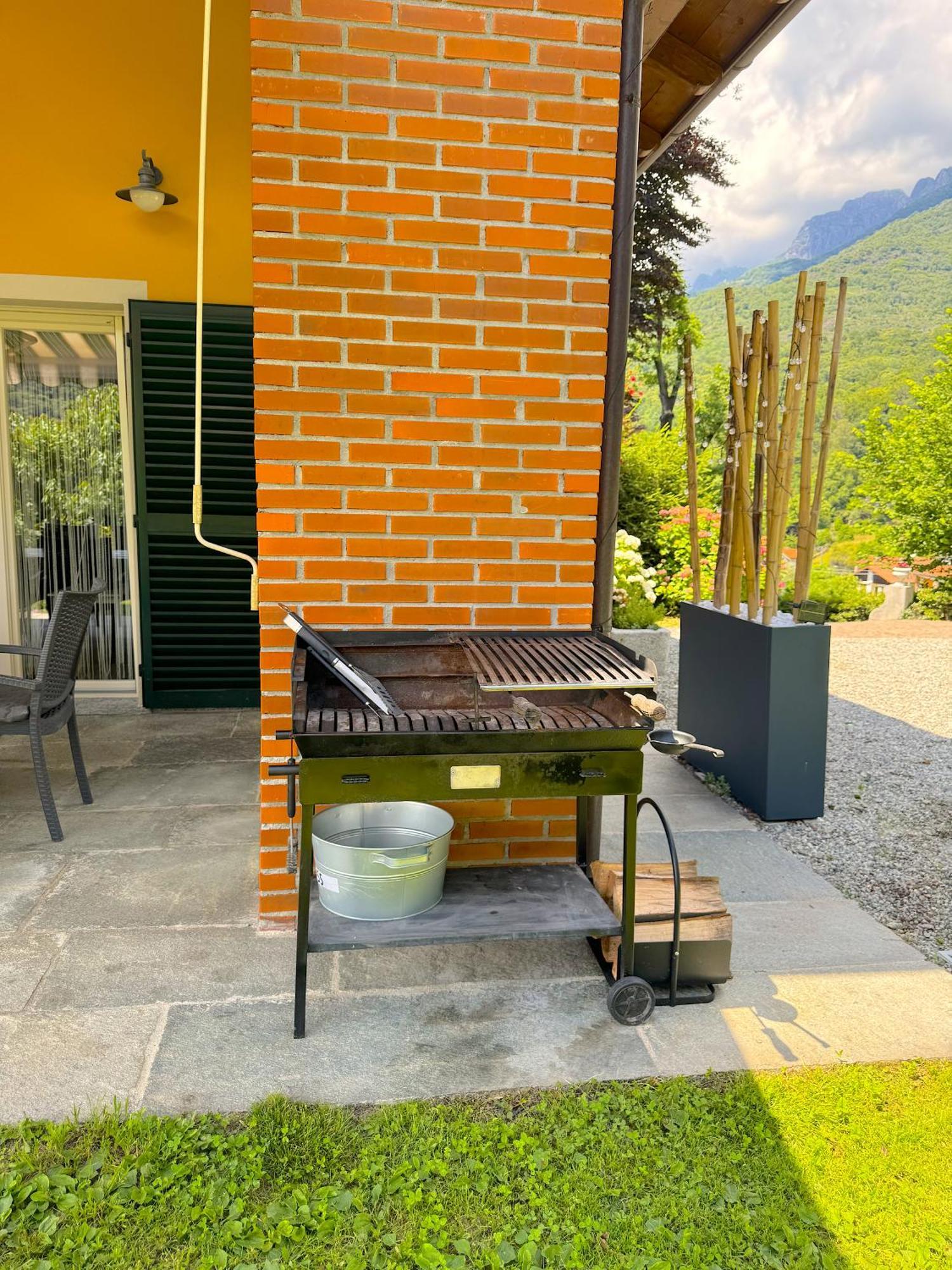 The Comfortable House With Big Pool In The Center Of Mergozzo Exteriér fotografie